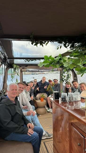 Amsterdam: Covered Heated Canal Cruise with Bitterballen - Comfort first: what makes the Green Saloon cruise special