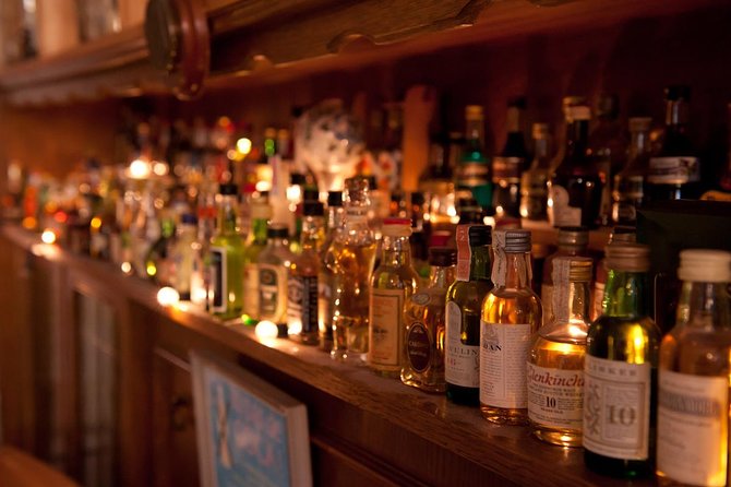 Amsterdam Craft Beer Tour - Discover the Tastiest Dutch Brews! - Proeflokaal Arendsnest, Beer on Draft and Snacks That Keep You Going
