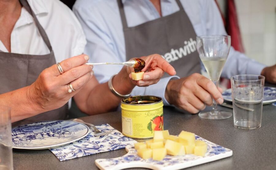 Amsterdam: Craft Dutch Pancakes in Charming Canal House - Why the small group matters (and why up to 8 is a sweet spot)