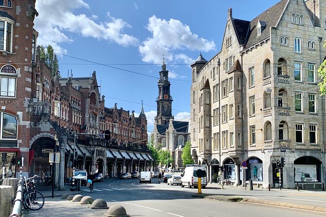 Amsterdam: Cultural Highlights in English/German/Italian - Dam Square and the Old Town Power Center