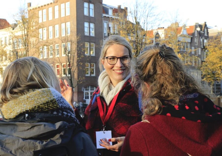 Amsterdam: Cultural Highlights Walking Tour - Begijnhof, the Spui connection, and why this courtyard matters