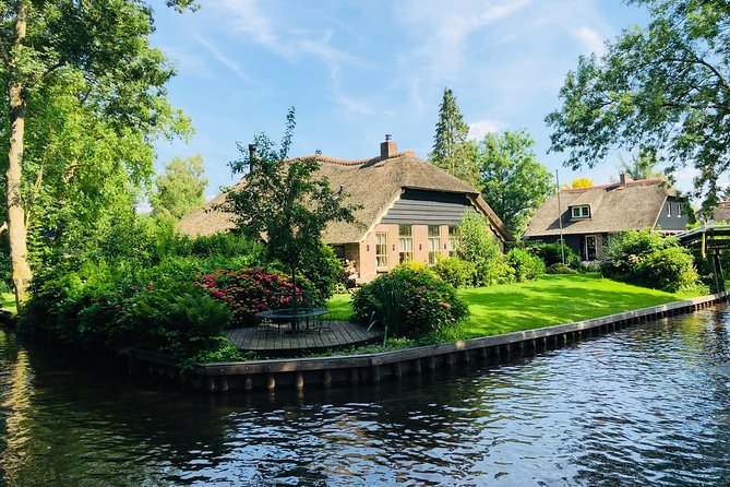 Amsterdam Customized private tours and Chauffeur hire service - The mileage cap: how it shapes value and keeps the plan realistic
