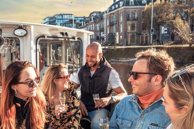 Amsterdam Dinner Cruise With Burger and Drink - When to book and when to go: timing tips for a better cruise