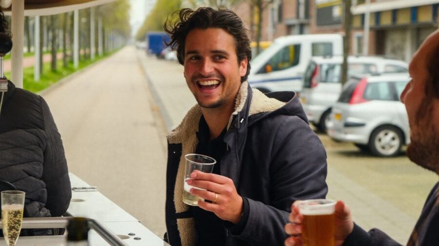 Amsterdam: Dutch Beer Bike Blast Tour with Onboard Bar - Getting to Rhoneweg 1 and finding your bike fast