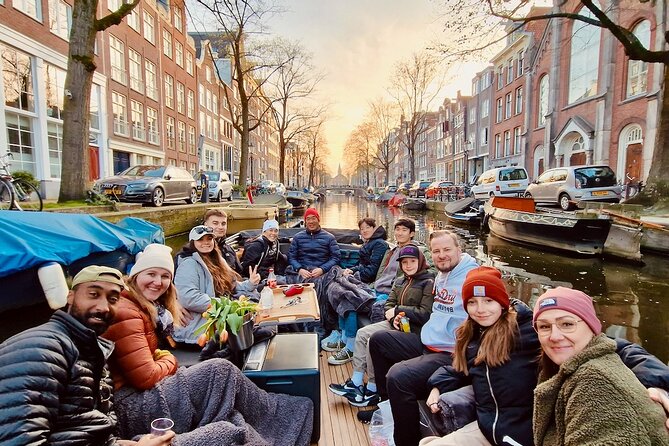 Amsterdam Evening Cruise in Small Group - From the Amstel River to the dancing houses and Zuiderkerk