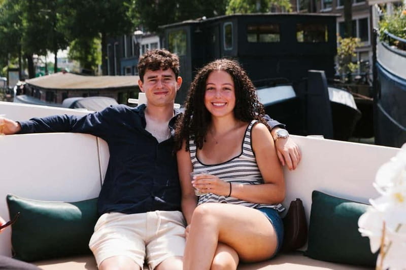 Amsterdam Evening (Sunset) Canal Cruise w/ optional drinks - Who should book this sunset canal cruise?