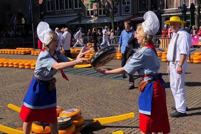 Amsterdam: Experience Edam, a Cheese Tasting, and a Windmill - Guide quality can shape your day (and what to ask)