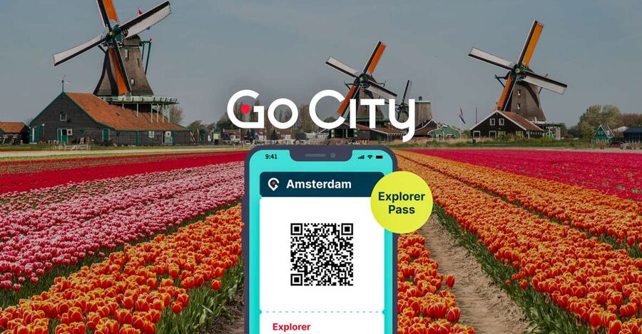 Amsterdam Explorer Pass: Save up to 50% on 3-7 Attractions - Entering each attraction: smartphone, scanning, and low-friction access