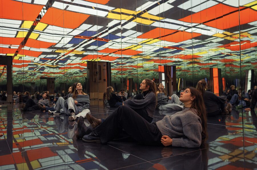 Amsterdam: Fabrique des Lumières Dutch Masters Ticket - What the staging does for your understanding of the paintings