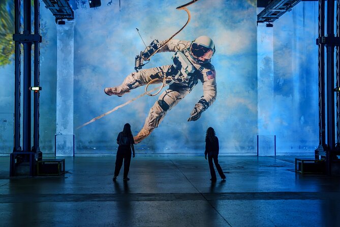Amsterdam: Fabrique des Lumières entrance ticket - Inside Each Program: What You Actually Experience During the Hour
