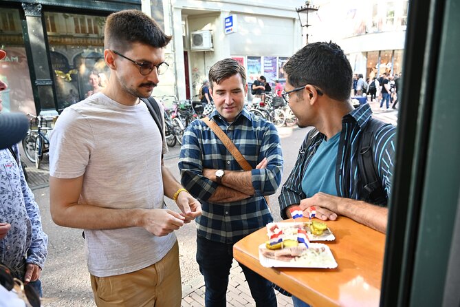 Amsterdam Food Tour with Full Meal & Drinks by Do Eat Better - Spui fries and herring: the classic Dutch duo