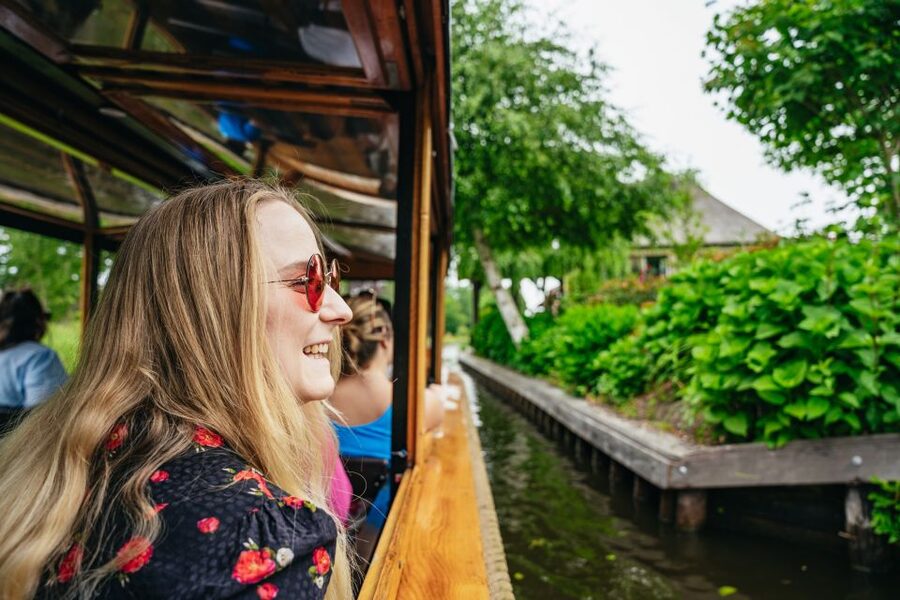 Amsterdam: Giethoorn, Volendam, and Zaanse Schans Tour - Why This Amsterdam Day Trip Works So Well