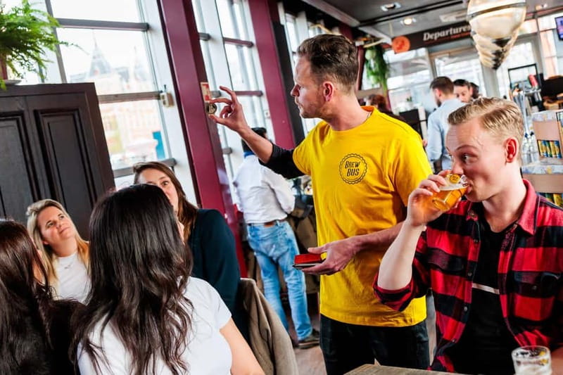 Amsterdam: Guided Craft Beer Tasting with cheese and snacks - How the 60-minute flow works in practice