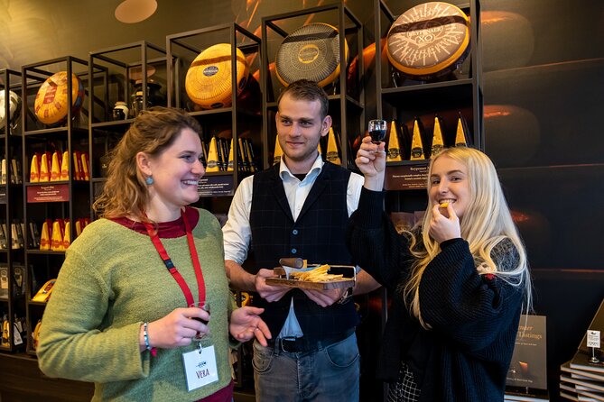Amsterdam : Guided Cultural Food Tour - Royal Palace viewpoints: monarchy as a modern conversation
