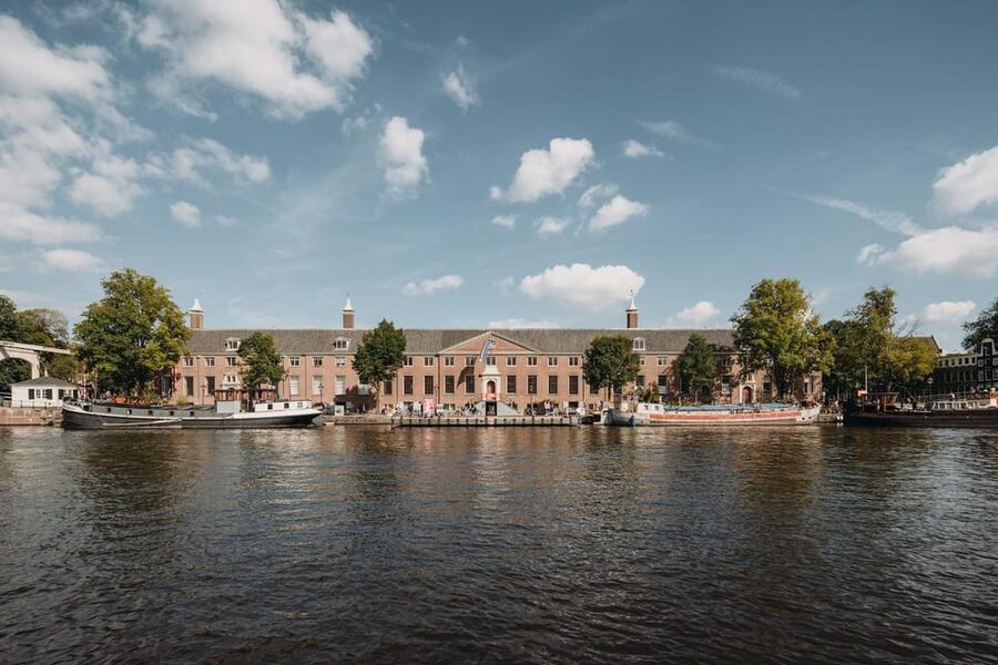 Amsterdam: H'ART Museum Entry Ticket - American Identities: Smithsonian shows that use photography and printmaking