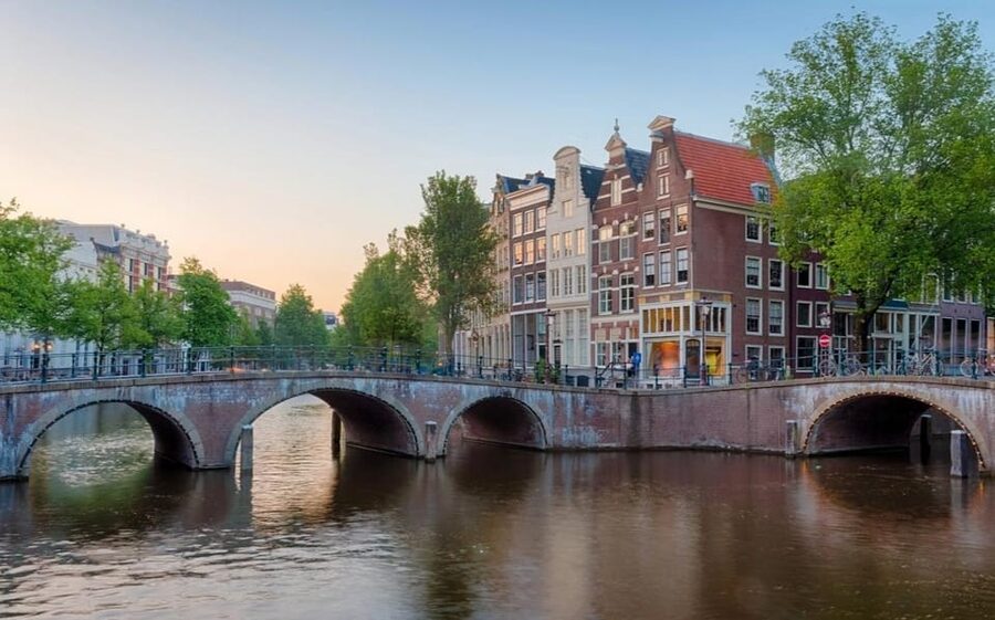 Amsterdam: Haunted History and Ghost Walking Tour - Key Points I’d Use to Plan Your Night