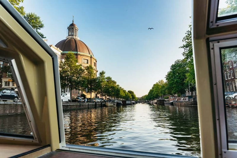 Amsterdam: Heated Canal Cruise Including Audioguide - Who This Cruise Fits Best