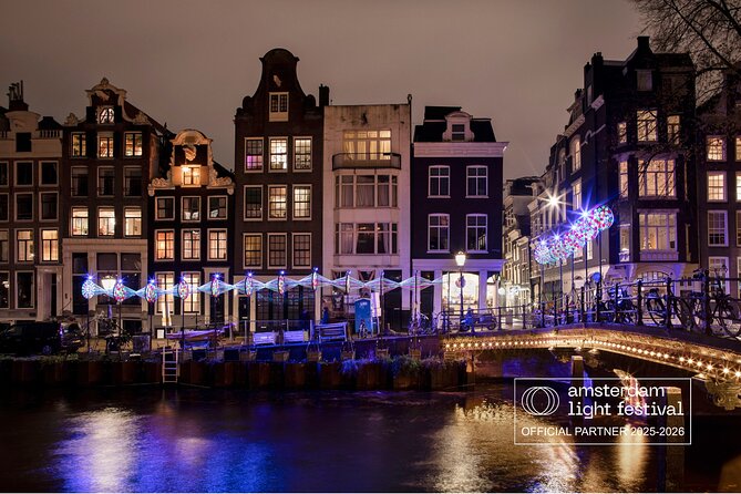 Amsterdam: heated Light Festival Cruise | Incl. Drinks Option - Viewing strategy: where to stand for the best light festival photos