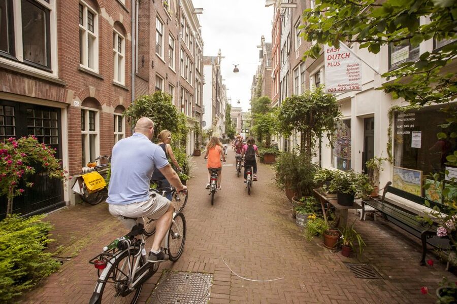 Amsterdam: Hidden Gems & Highlights Guided Bike Tour - Anne Frank’s House area, plus a real pause for a snack