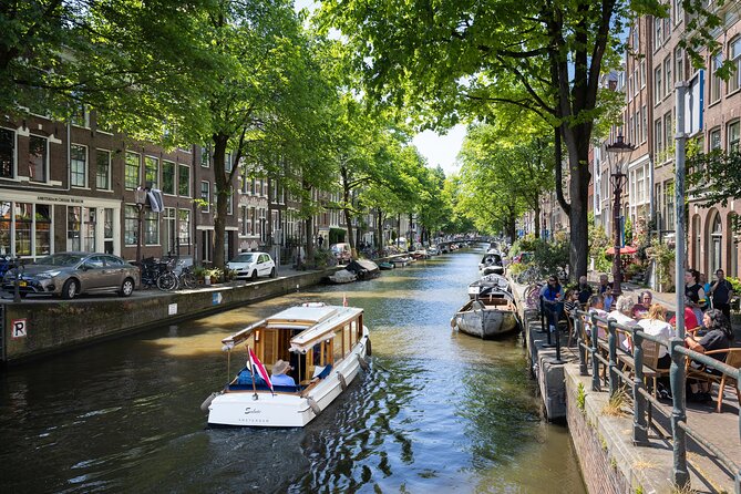 Amsterdam High-End Dutch Food & History Tour - Up to 8 guests - Bitterballen and the West India Company Building, Where New York Starts