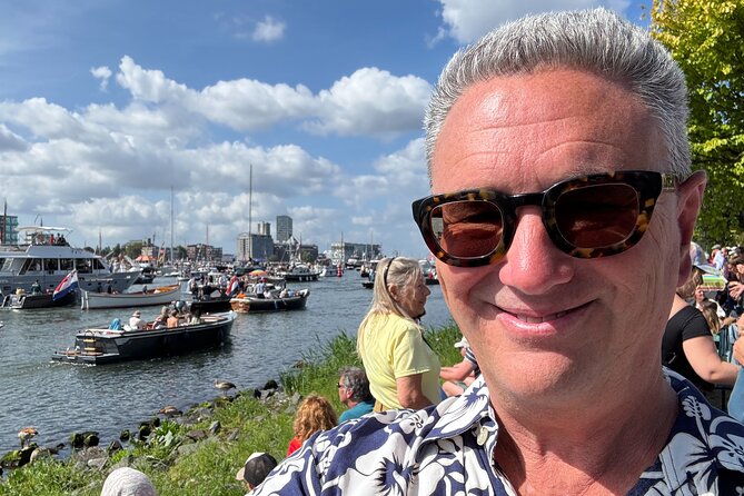 Amsterdam Highlights and Hidden Gems Walking Tour with Fun Guide - Stop 1: Dam Square and Damstraat in a Tight, Useful 15 Minutes