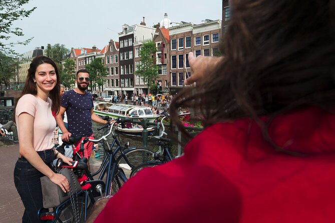 Amsterdam Highlights Bike Tour - Guided in EN/ES/DE/NL - Museum Quarter and Vondelpark: art district energy and real green time