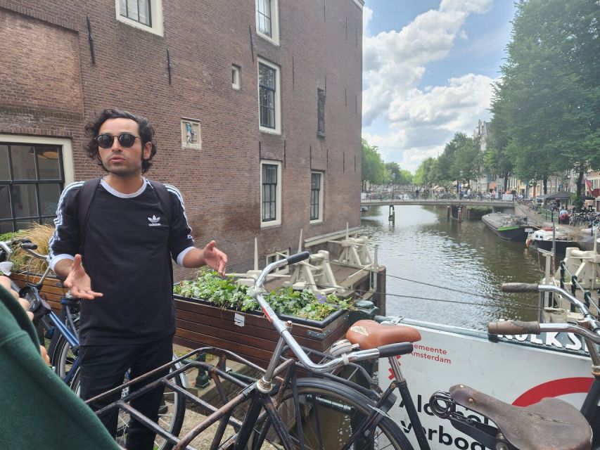 Amsterdam: Highlights Discovery tour - Dam Square and the Royal Palace area: start with power and symbolism