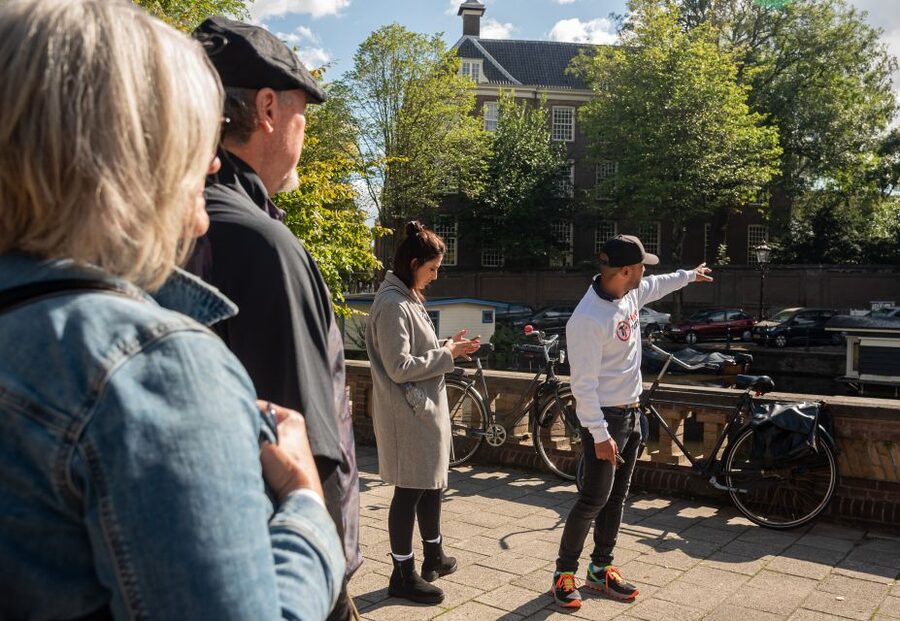 Amsterdam: Highlights & History Walking Tour - Old Town Stops You’ll Actually Remember