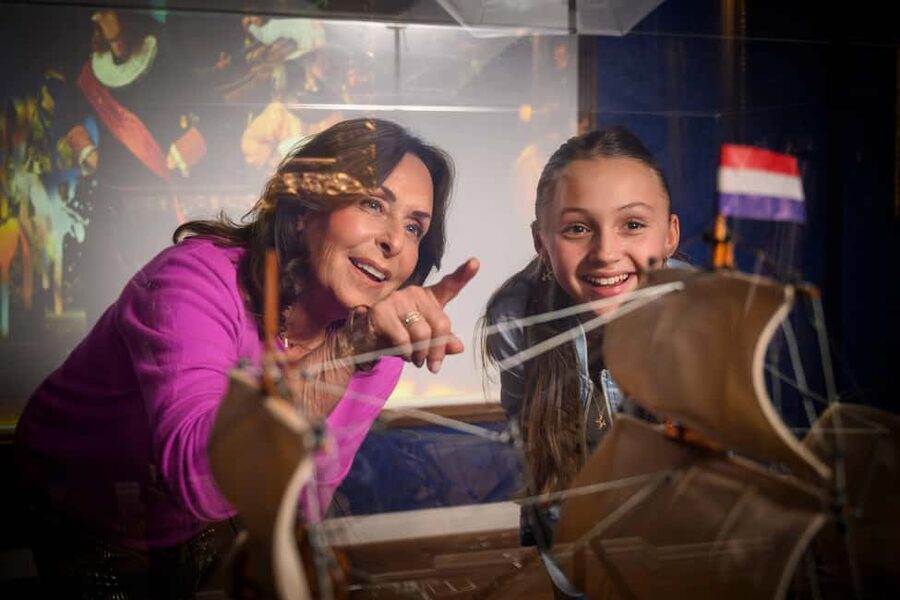 Amsterdam: Highlights of Holland Entry Ticket - Ten Themed Rooms: What You’ll Do and Why It Matters