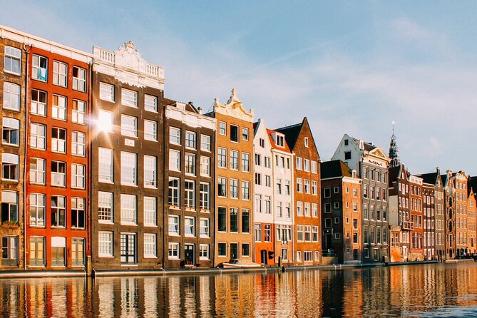 Amsterdam Highlights Walking Tour - Meeting at Dam Square, finishing at Begijnhof, and keeping expectations realistic