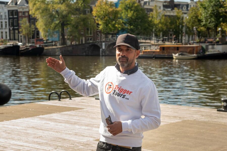 Amsterdam: Jewish Quarter and History Guided Tour - Key Things You’ll Notice on This Jewish Quarter Walk