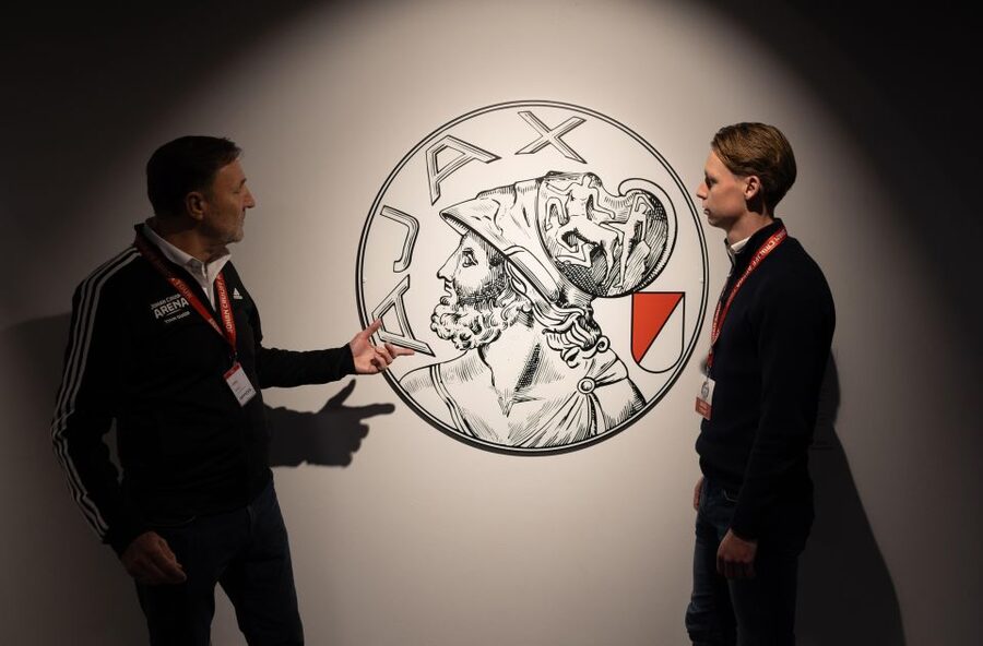 Amsterdam: Johan Cruijff ArenA Tour with Optional Guide - Pitchside and the dugout: where the stadium gets loud in your imagination