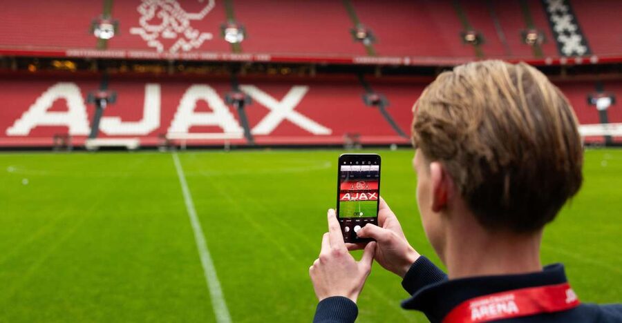 Amsterdam: Johan Cruijff ArenA Tour with Optional Guide - Views from the stands: photos at height without the crowd crush