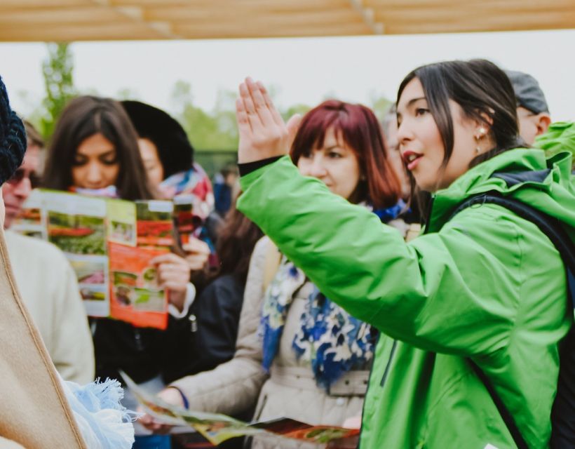 Amsterdam: Keukenhof Gardens Guided Tour Spanish and English - Key highlights worth your time