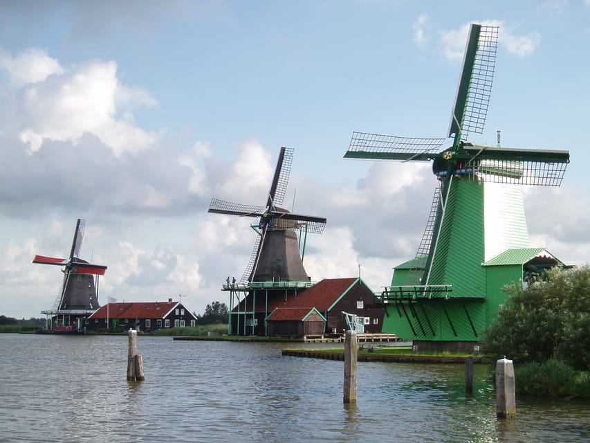 Amsterdam: Keukenhof, Zaanse Schans, and Rotterdam Day Tour - Rotterdam’s Modern Architecture, and Why It Looks the Way It Does