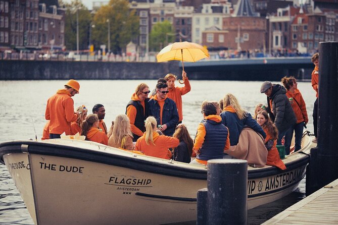 Amsterdam King’s Day Boat Party with Unlimited Drinks 2026 - The 1.5-hour canal cruise: what you can expect on the water