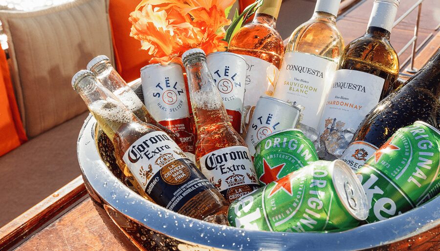 Amsterdam: King's Day Party Cruise with Open Bar & Music - Who this 18+ cruise is perfect for (and who should skip it)