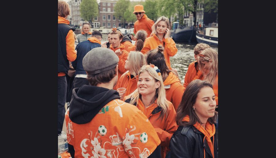 Amsterdam: King's Day Party Cruise with Open Bar & Music - Quick decision guide: should you book?
