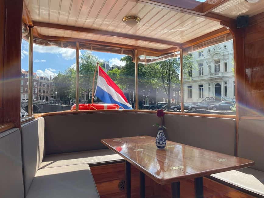 Amsterdam: King's Day Party Cruise with Open Bar & Music - The boat setup, open vs closed saloon, and what you should expect