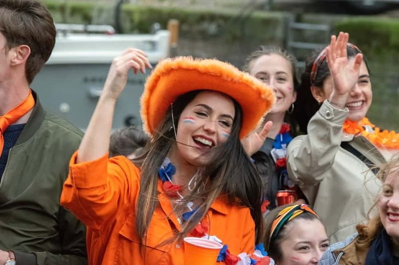 Amsterdam: Kings Day Boat Party with Unlimited Drinks - Key things I’d watch for