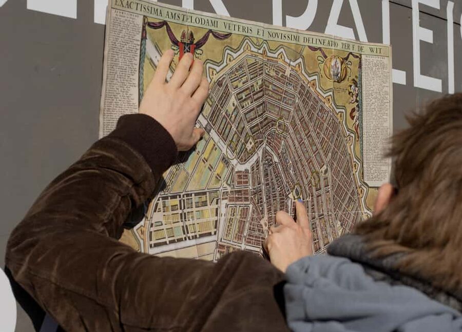 Amsterdam Legends & History Walking Tour with Local Guide - Stop by Stop: From Rembrandtplein to Westerkerk Stories