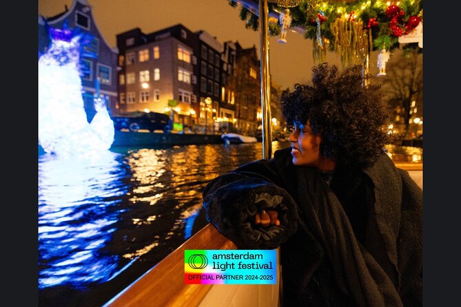 Amsterdam Light Festival: Cruise Unlimited Drinks & Bite option - A 75-Minute Night Cruise With the Amsterdam Light Festival Feel