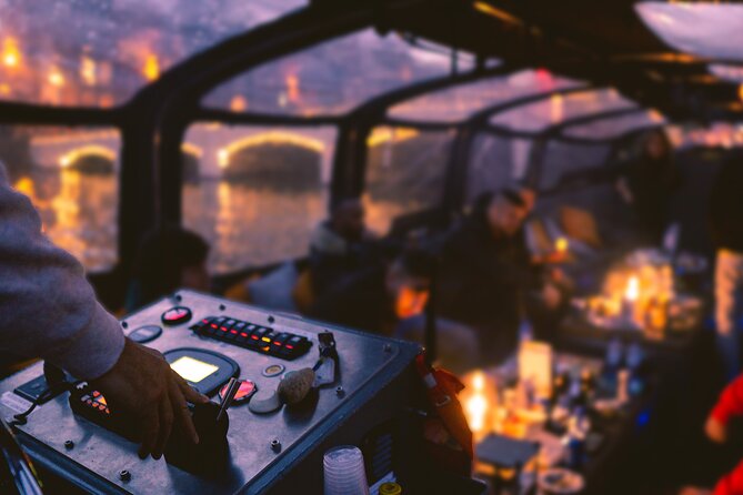 Amsterdam: Light Festival Cruise with Unlimited Drinks Option - Amsterdam Central Station Waterfront From the Canal Side