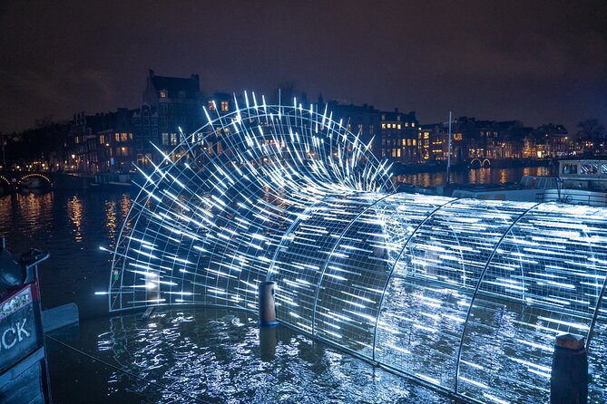 Amsterdam: Light Festival Cruise with Unlimited Drinks Option - NEMO Museum at Night, Iconic Architecture From the Waterline