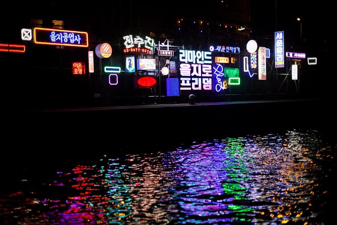 Amsterdam: Light Festival Cruise with Unlimited Drinks Option - Unlimited Warm Drinks Option, and the One Catch to Plan Around