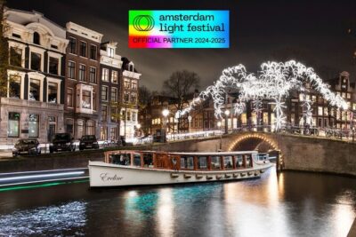 Amsterdam Light Festival: Heated Boat Cruise + Hot Drinks & Bite