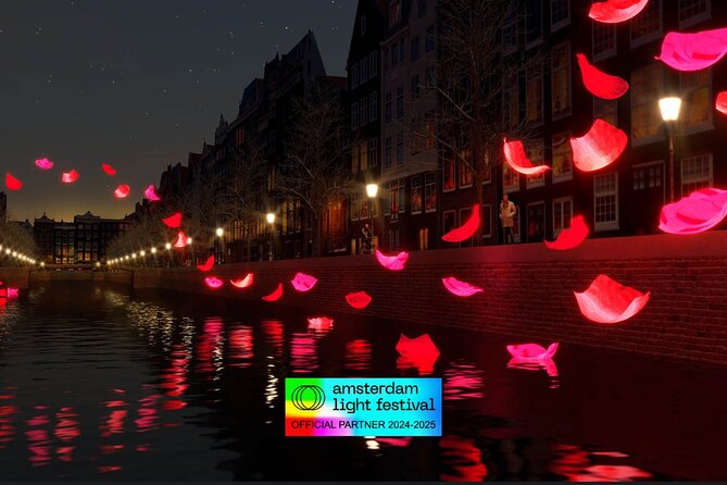 Amsterdam Light Festival: Heated Boat Cruise + Hot Drinks & Bite - Learning the Lights: The Guide and Skipper Factor