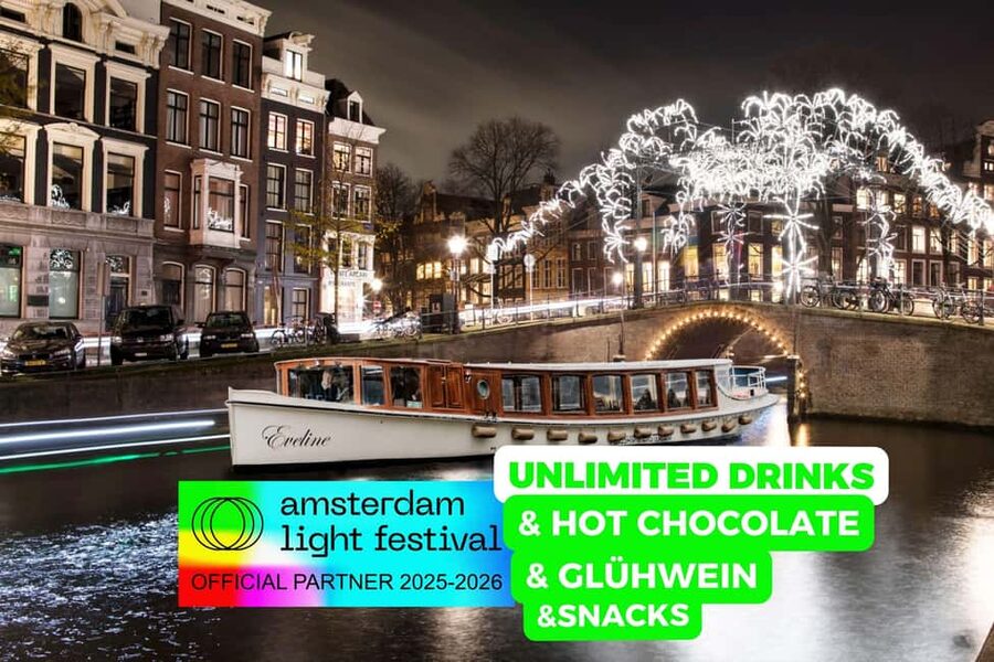 Amsterdam: Light Festival Heated Cruise + Hot Choco + Snack - Legacy Edition: What the 75 minutes are really for