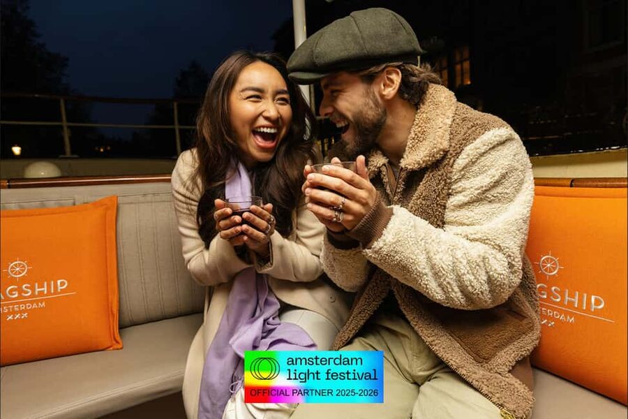 Amsterdam: Light Festival Heated Cruise + Unl Drinks & Snack - Logistics that matter: where you board and how the cruise flows