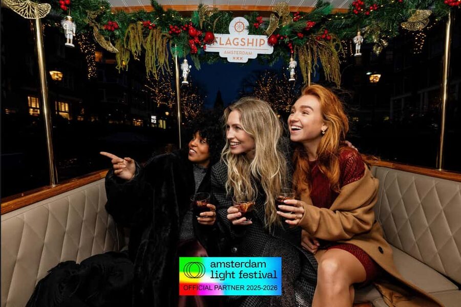 Amsterdam: Light Festival Heated Cruise + Unl Drinks & Snack - Who this cruise suits best